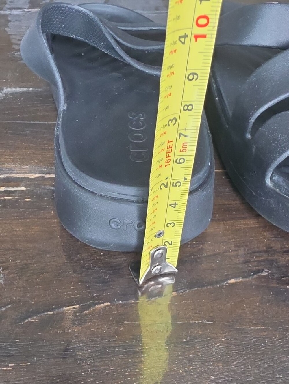 (7) CROCS Women's Black Multi-Strap Slide Sandals Summer Vacation Athleisure Wow - Picture 9 of 9
